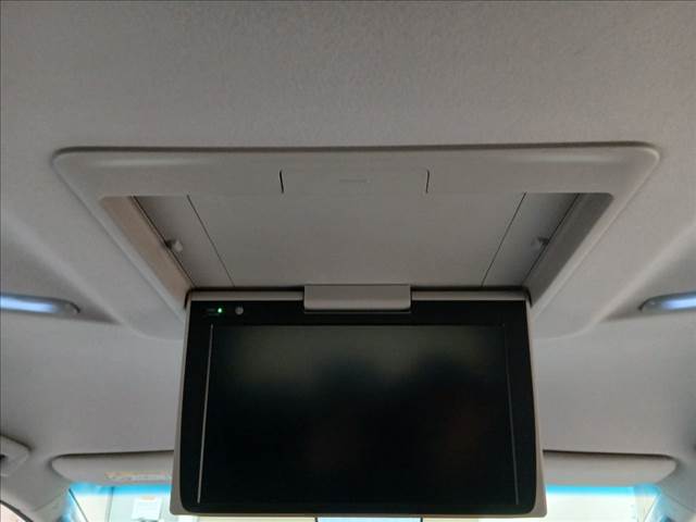 Toyota Alphard 7