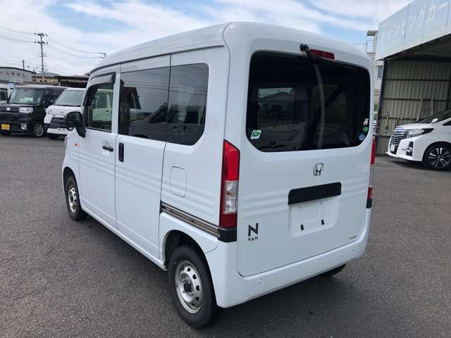 Honda N-VAN 8
