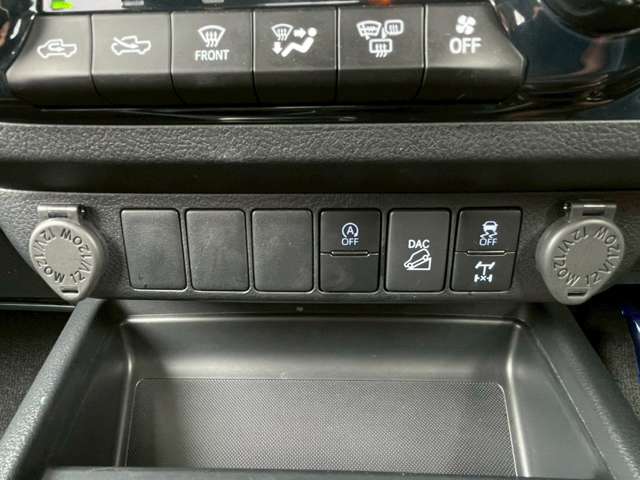 Toyota Hilux 8
