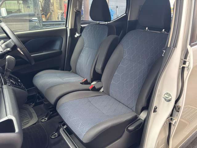 Mitsubishi eK X 12