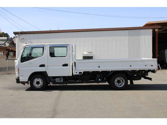 Mitsubishi Fuso Canter 4
