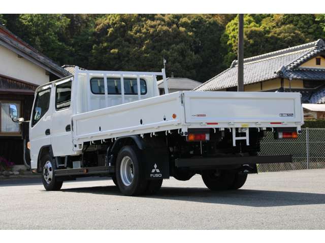 Mitsubishi Fuso Canter 6