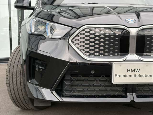 BMW iX2 4