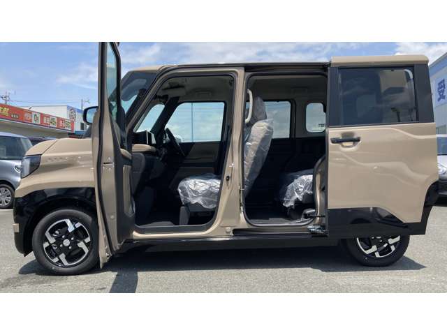 Mitsubishi Delica Mini 11