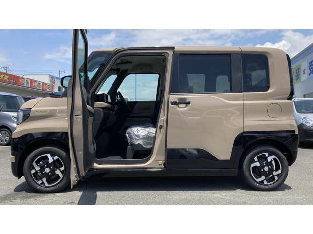 Mitsubishi Delica Mini 10