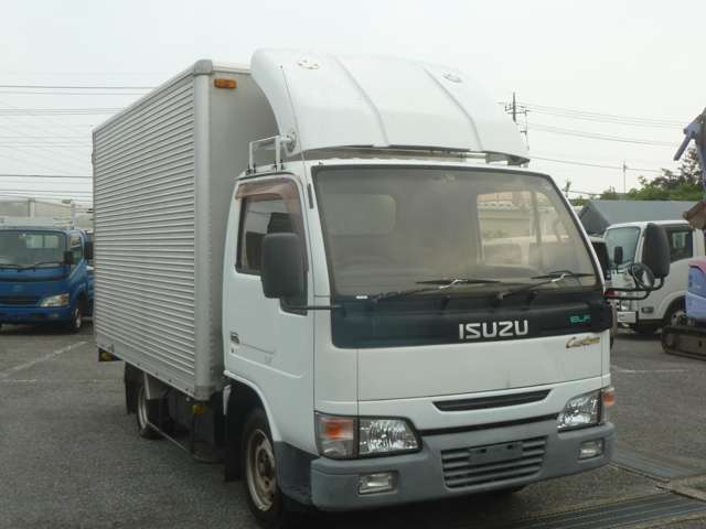 Isuzu Elf 2
