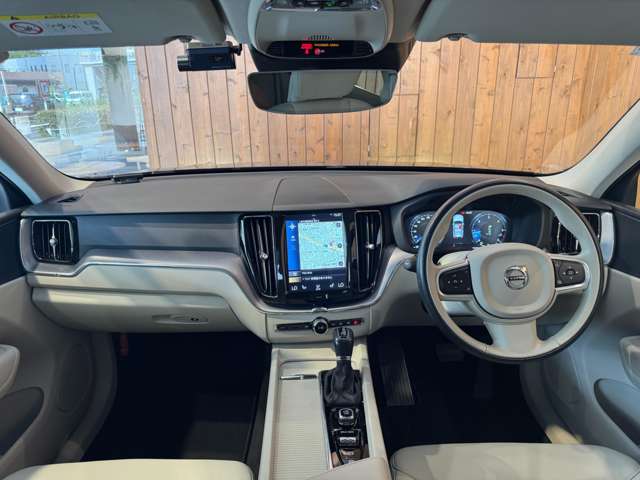 Volvo XC60 10