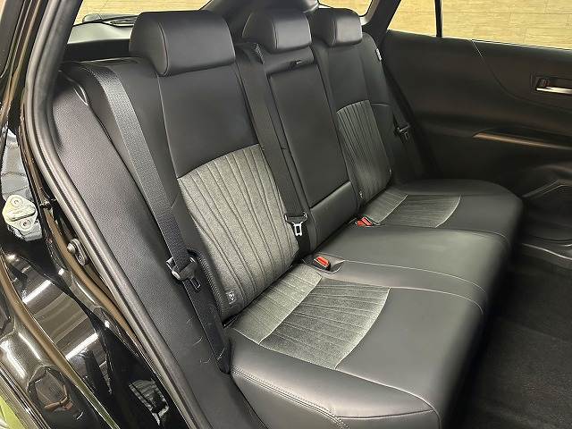Toyota Harrier 12