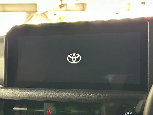 Toyota Land Cruiser FJ 3