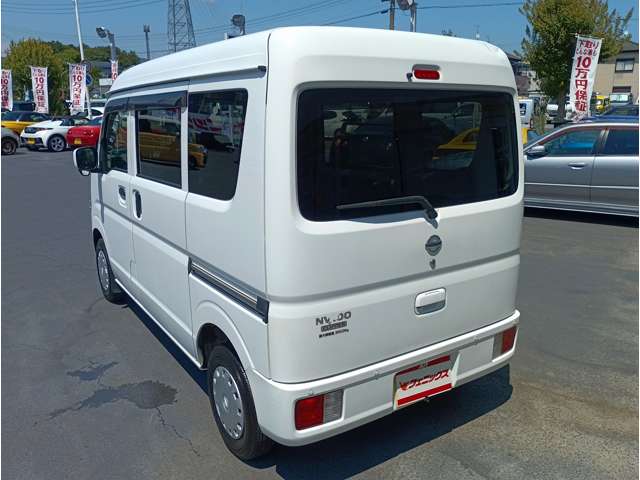 Nissan NV100 Clipper 9