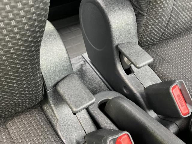 Daihatsu Hijet Deck Van 8