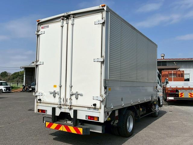 Mitsubishi Fuso Canter 5