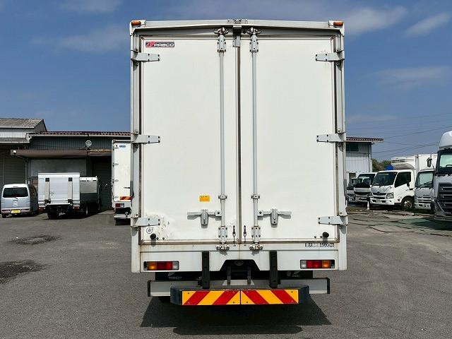 Mitsubishi Fuso Canter 6