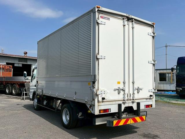 Mitsubishi Fuso Canter 7
