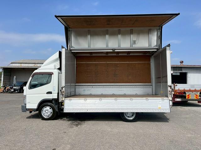 Mitsubishi Fuso Canter 9