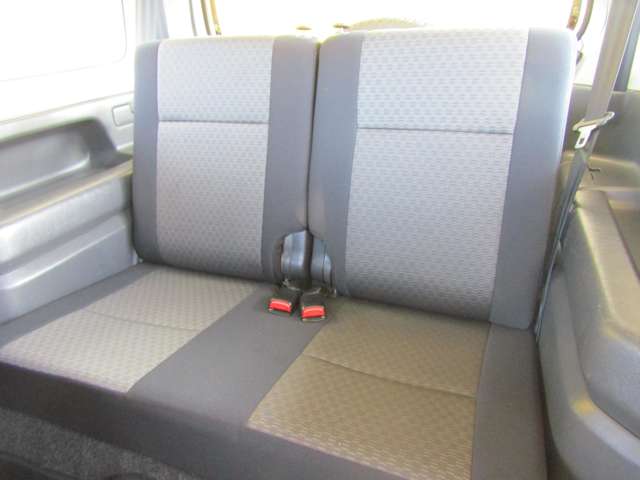 Suzuki Jimny 7