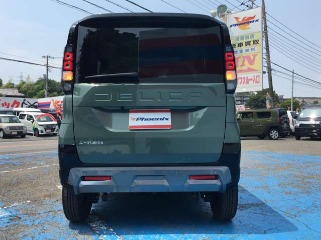 Mitsubishi Delica Mini 9