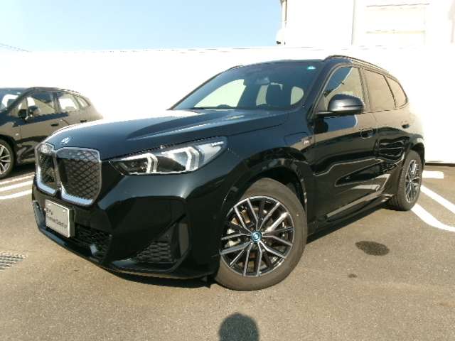 BMW iX1 4