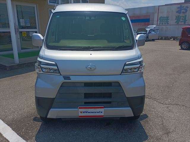 Daihatsu Hijet Cargo 3