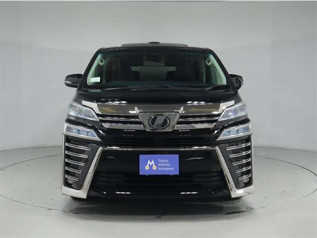 Toyota Vellfire 7