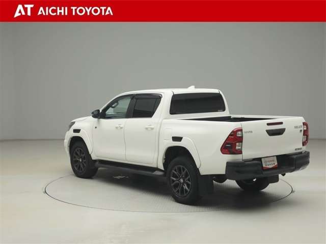 Toyota Hilux 4