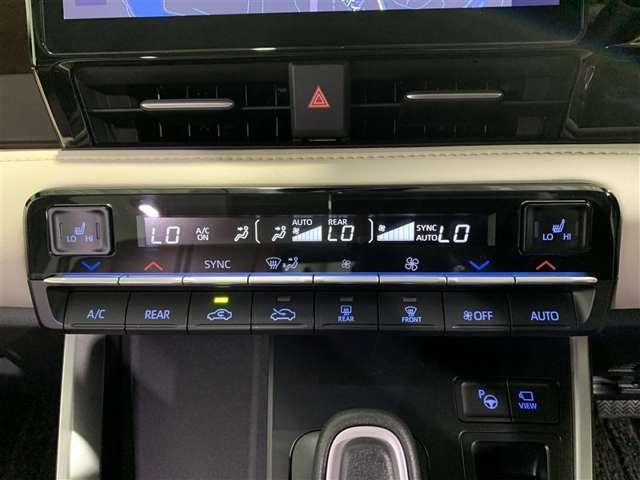 Toyota Noah 8