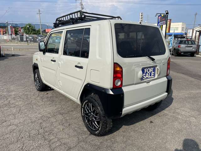 Daihatsu ネイキッド 5