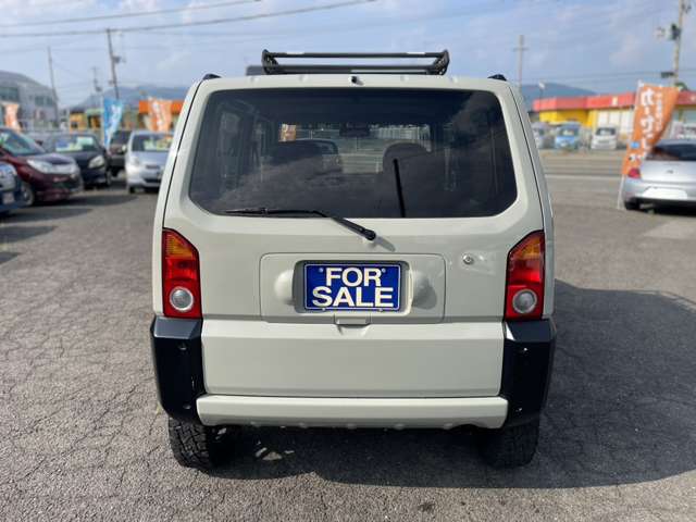 Daihatsu ネイキッド 6
