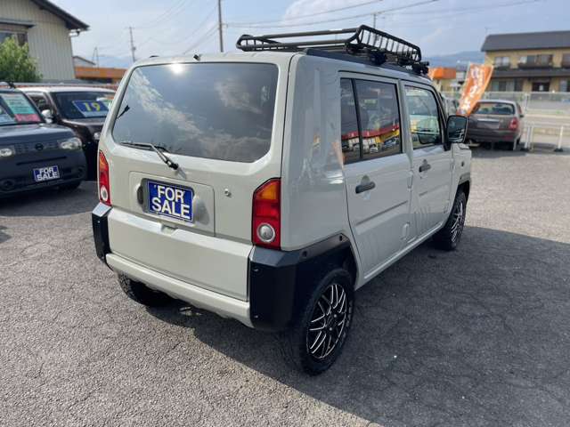 Daihatsu ネイキッド 7