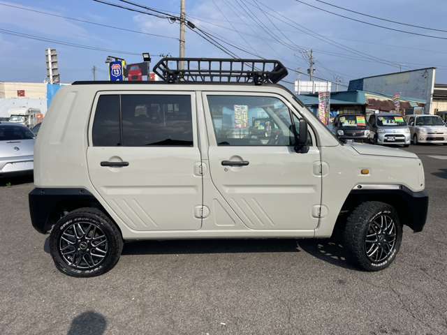 Daihatsu ネイキッド 8
