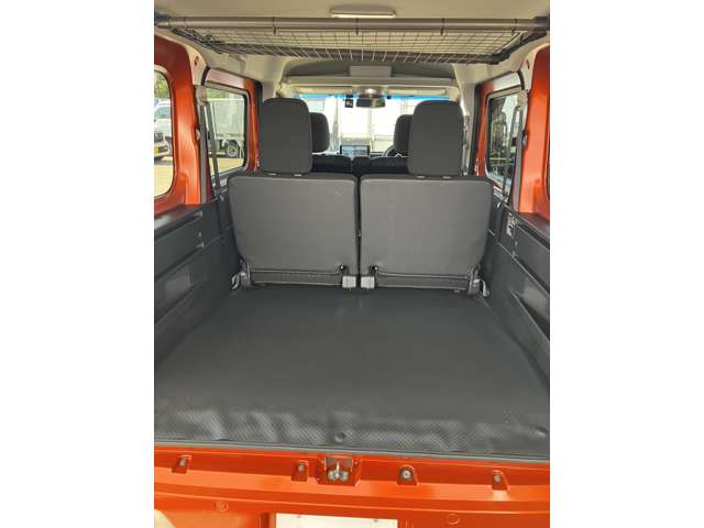 Daihatsu Atrai 4