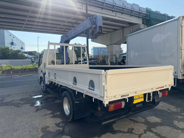 Hino Dutro 6