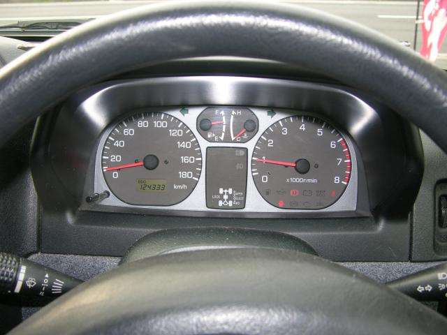 Mitsubishi Pajero iO 9