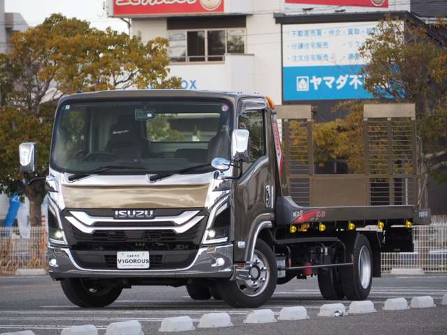 Isuzu Elf 6
