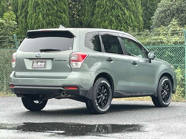 Subaru Forester 4