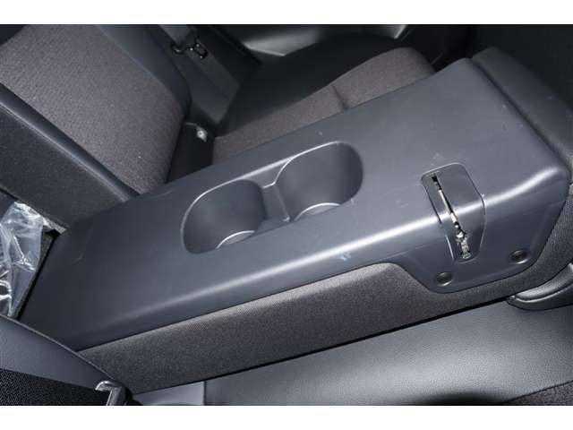 Toyota Yaris Cross 8