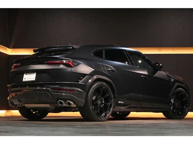 Lamborghini ウルス 7