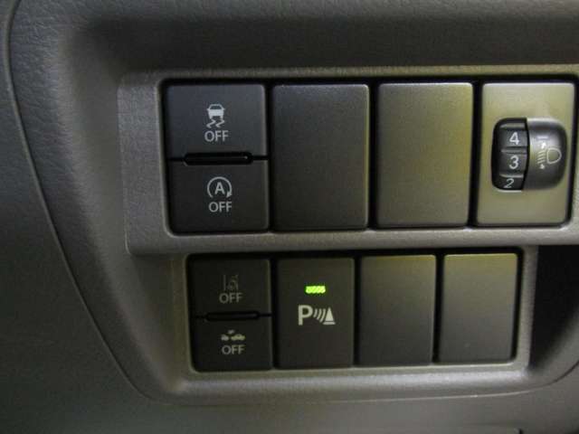 Nissan NV100 Clipper 12