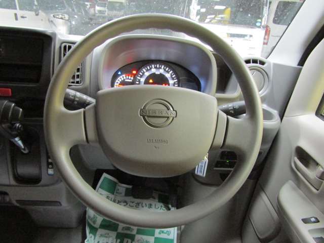Nissan NV100 Clipper 5