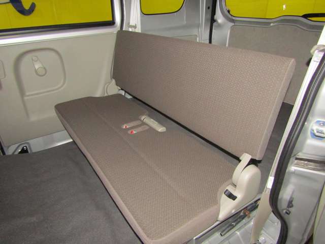 Nissan NV100 Clipper 8