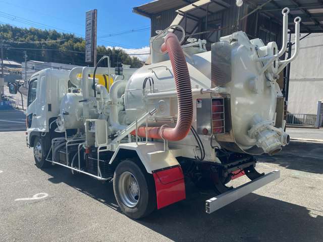 Hino Ranger 9