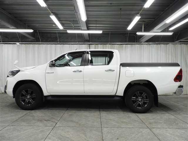 Toyota Hilux 8