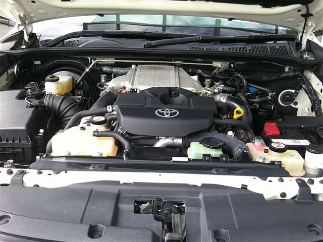 Toyota Hilux 10
