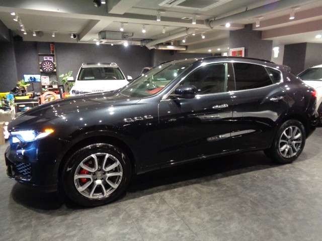 Maserati Levante 7