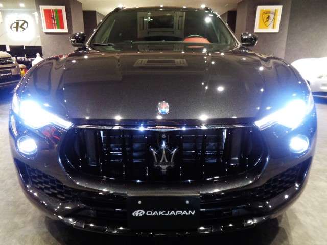 Maserati Levante 9