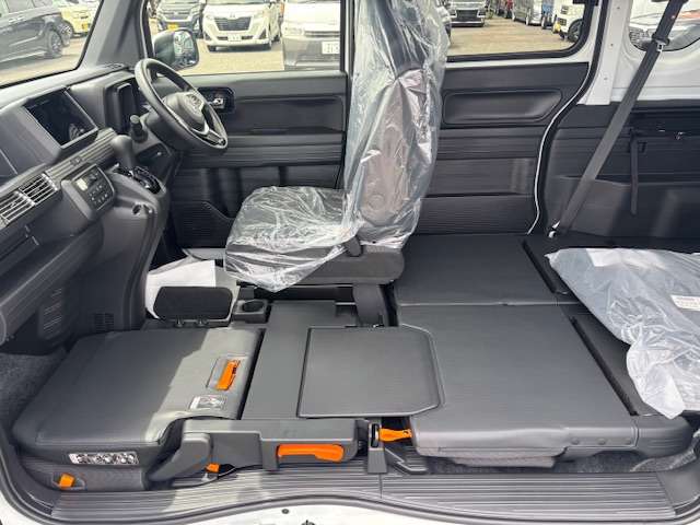 Honda N-VAN 4
