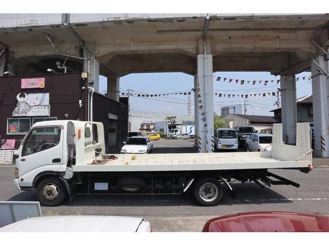 Hino Dutro 5