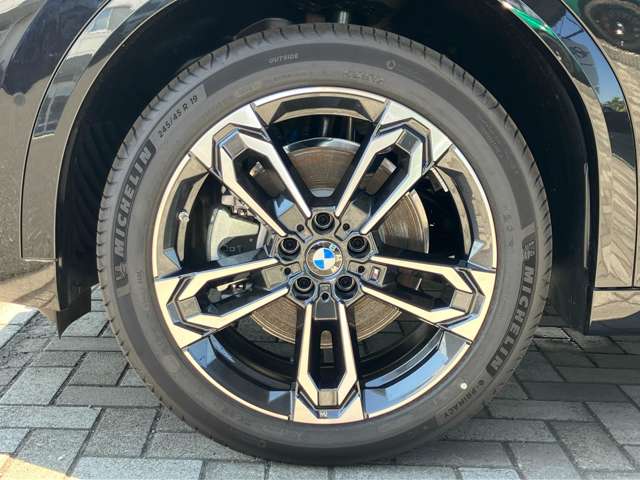 BMW X2 6