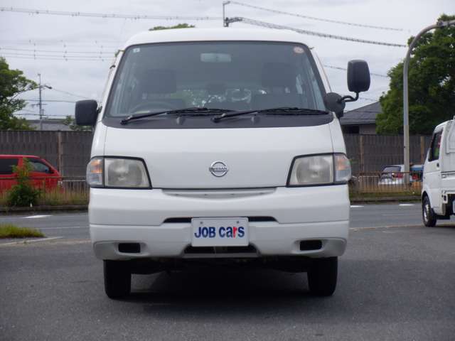 Nissan Vanette 5