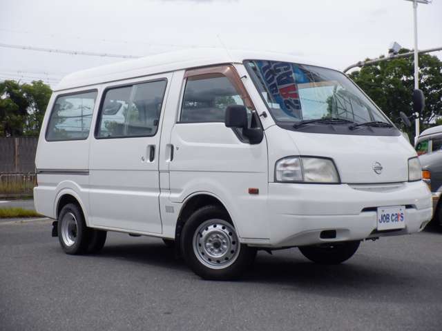 Nissan Vanette 6